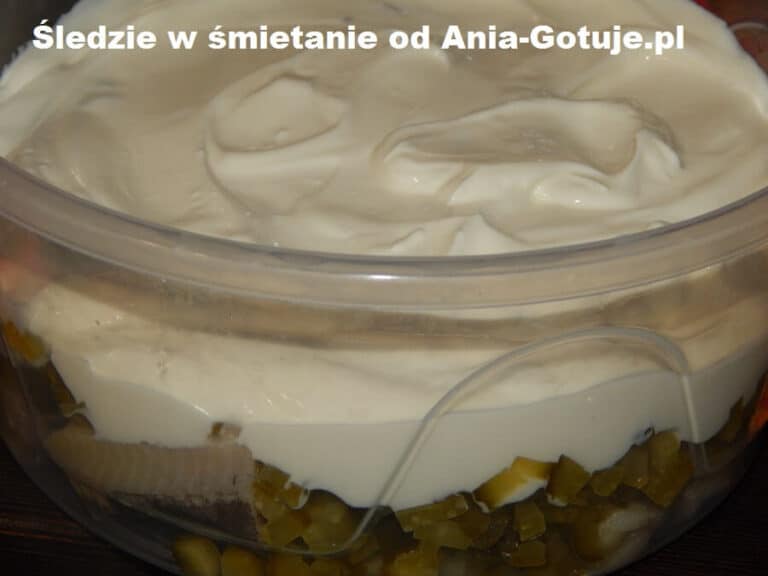 Śledzie w śmietanie na Wigilię