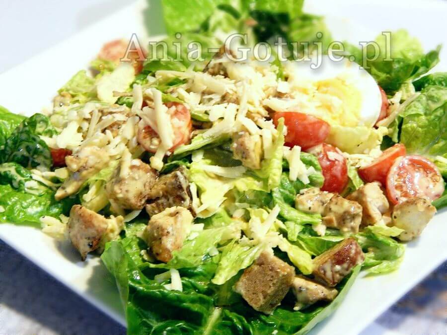 klasyczna sałatka Cezar
