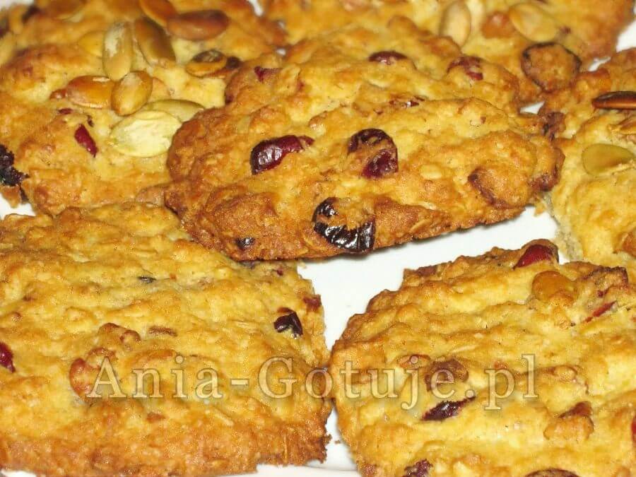 ciasteczka owsiane z żurawiną Ewy Wachowicz