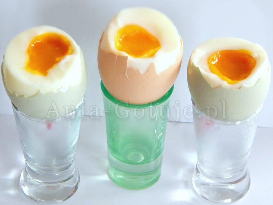 jak ugotować jajka na miękko