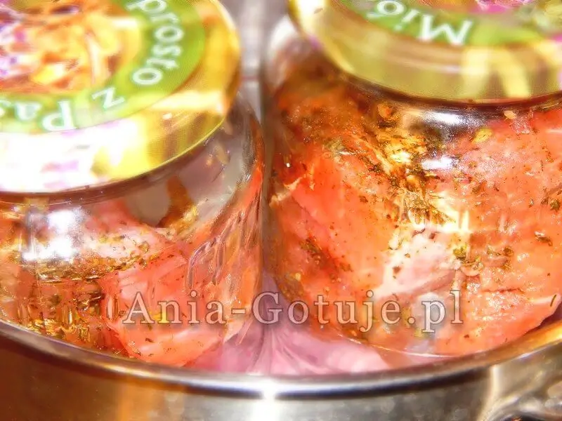 pasteryzuję mięso w słoikach w kąpieli wodnej