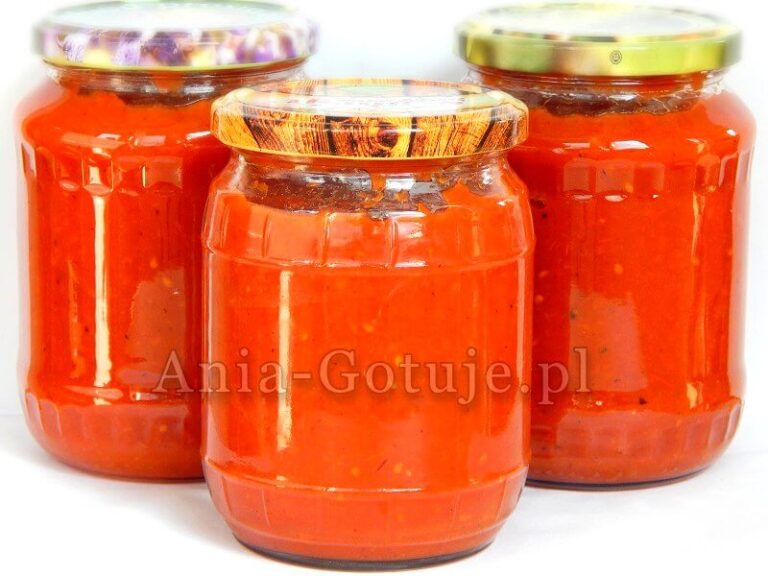 sos do spaghetti z pomidorów na zimę
