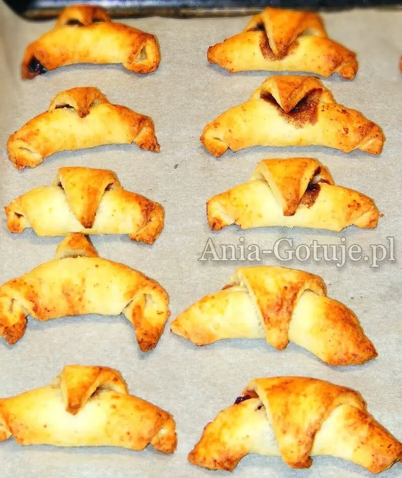 kruche rogaliki po upieczeniu