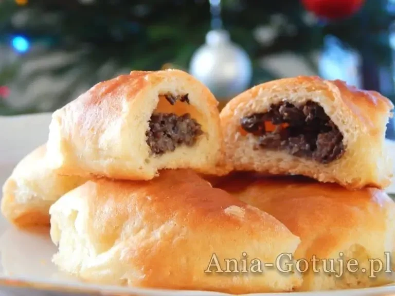 paszteciki z pieczarkami