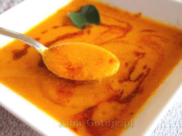 zupa krem z czerwonej soczewicy