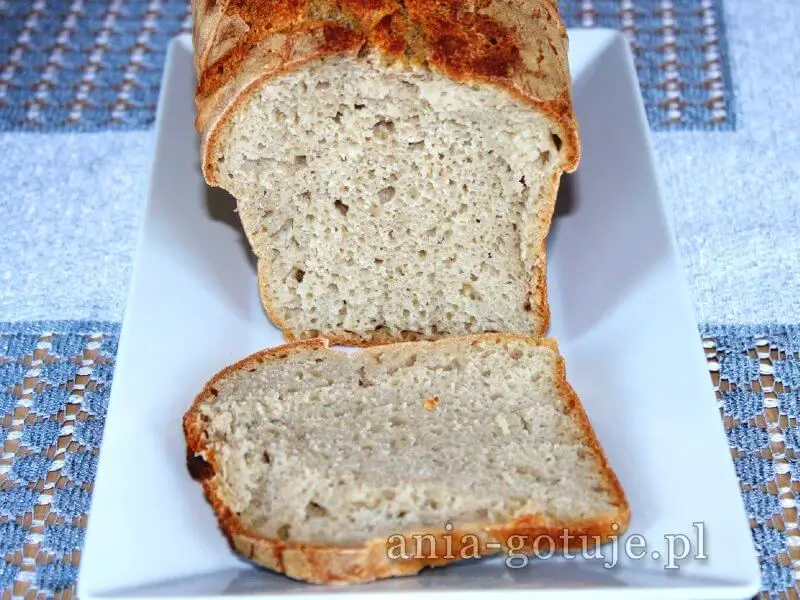 Chleb orkiszowy na zakwasie