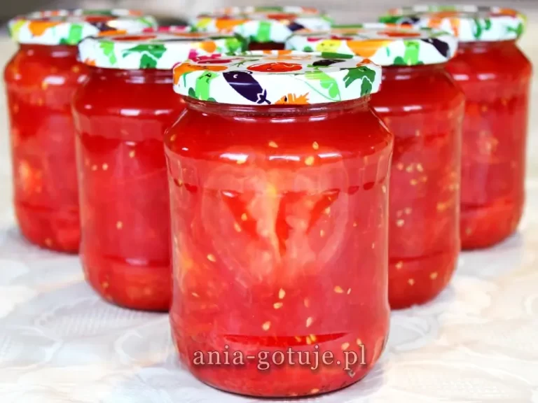 pomidory w słoikach na zimę jak z puszki