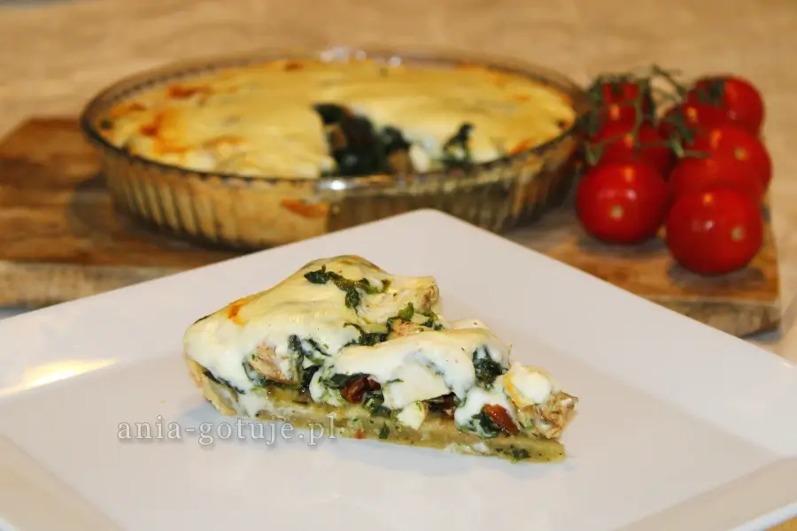 Tarta ze szpinakiem i kurczakiem