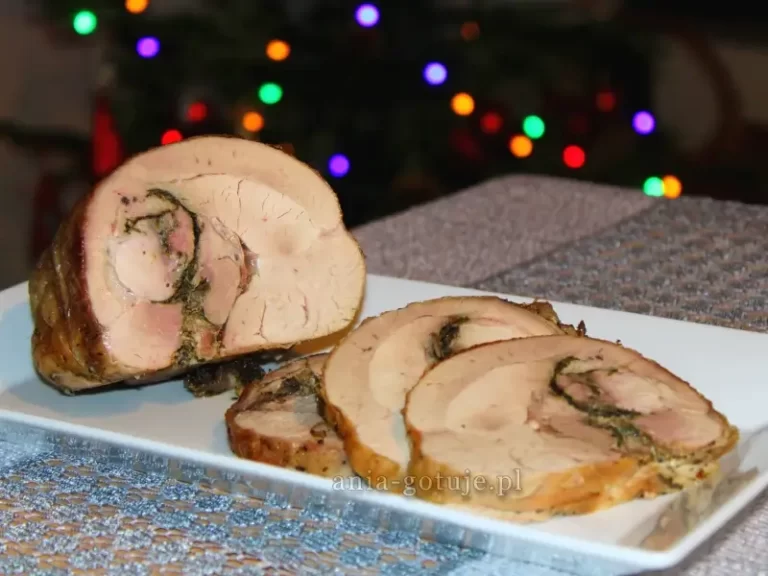 udziec z indyka pieczony w naczyniu