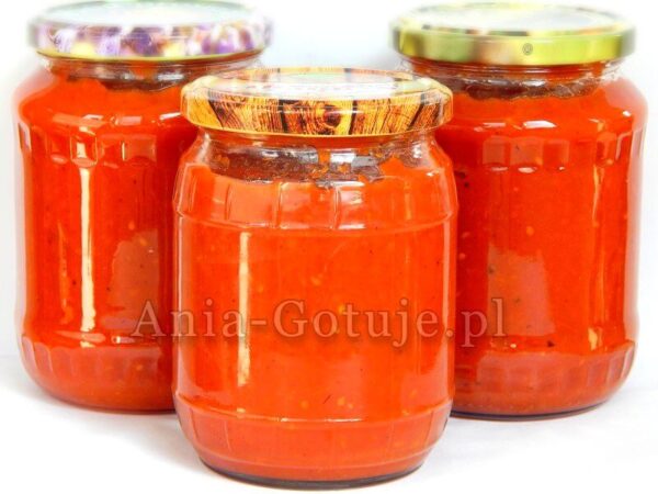 sos do spaghetti z pomidorów na zimę